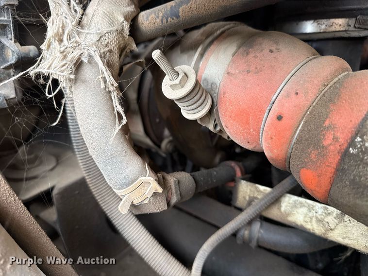 image for item DM5674 2009 International 4300 bucket truck