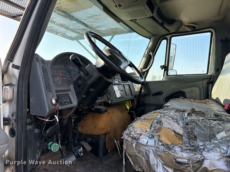 image for item DM5678 2008 International 4300 forestry bucket truck