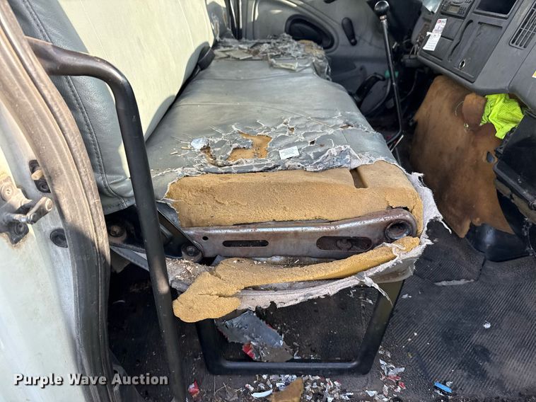 image for item DM5678 2008 International 4300 forestry bucket truck