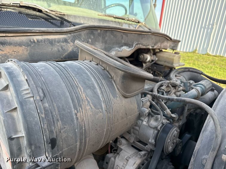 image for item DM5678 2008 International 4300 forestry bucket truck