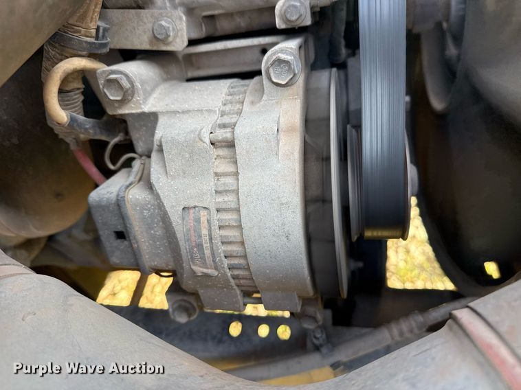 image for item DM5678 2008 International 4300 forestry bucket truck