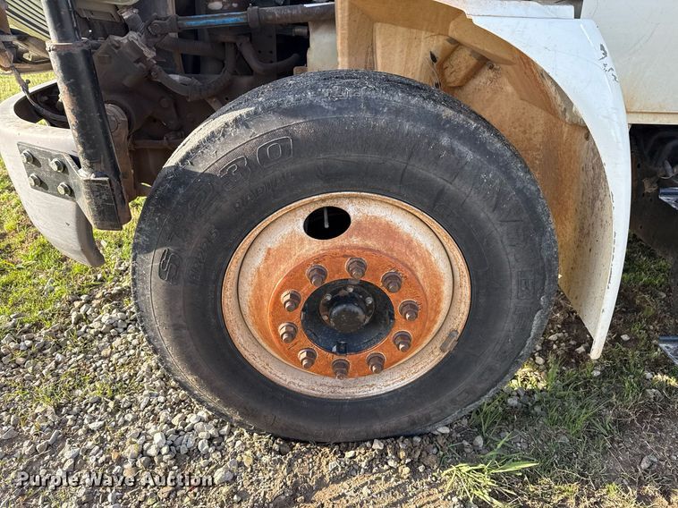 image for item DM5678 2008 International 4300 forestry bucket truck