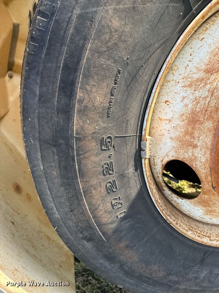 image for item DM5678 2008 International 4300 forestry bucket truck