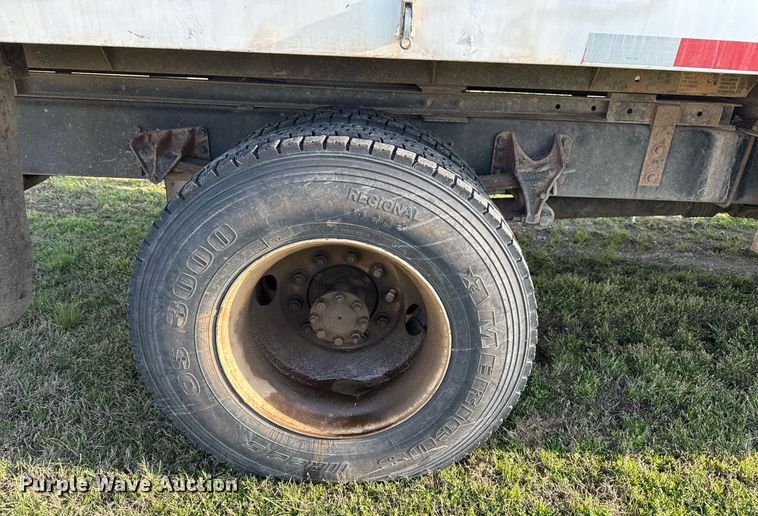 image for item DM5678 2008 International 4300 forestry bucket truck