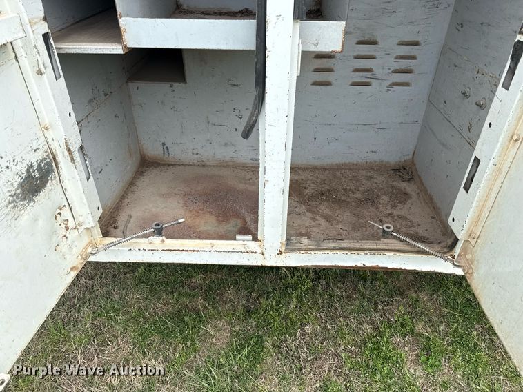 image for item DM5680 2008 International 4300 forestry bucket truck