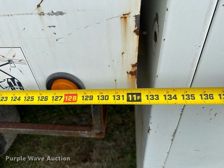 image for item DM5680 2008 International 4300 forestry bucket truck