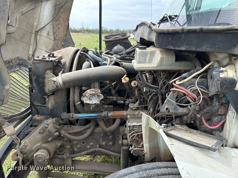 image for item DM5680 2008 International 4300 forestry bucket truck