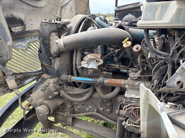 image for item DM5680 2008 International 4300 forestry bucket truck