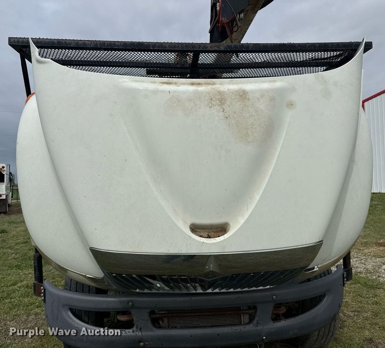 image for item DM5680 2008 International 4300 forestry bucket truck