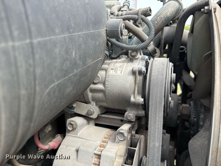 image for item DM5680 2008 International 4300 forestry bucket truck