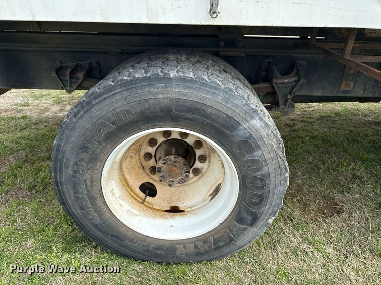 image for item DM5680 2008 International 4300 forestry bucket truck