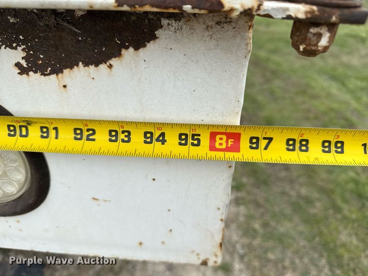 image for item DM5681 2009 International 4300 forestry bucket truck