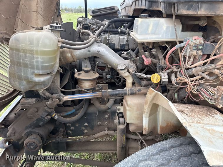 image for item DM5681 2009 International 4300 forestry bucket truck