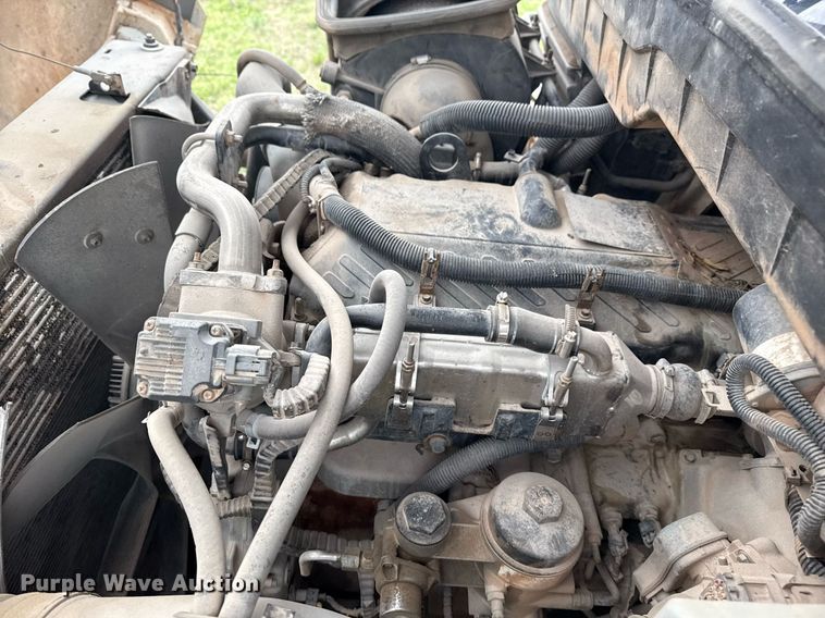 image for item DM5681 2009 International 4300 forestry bucket truck