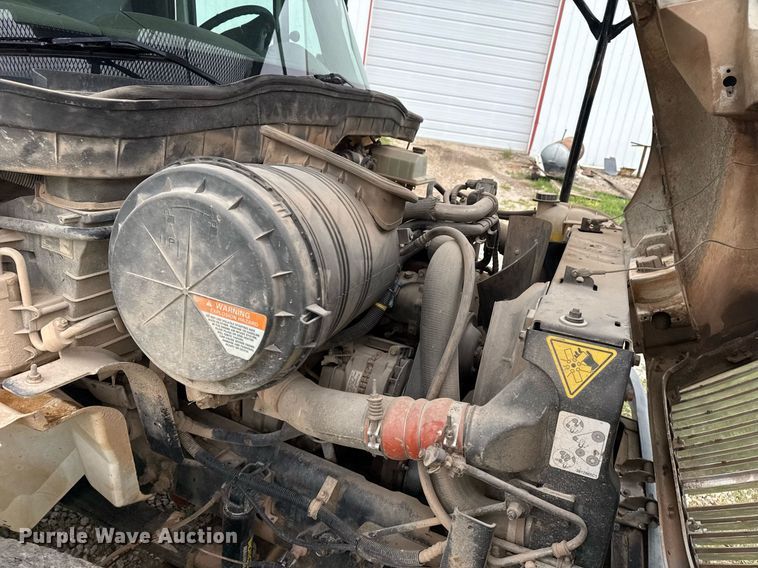 image for item DM5681 2009 International 4300 forestry bucket truck