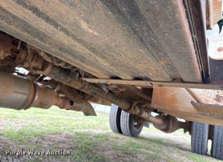 image for item DM5681 2009 International 4300 forestry bucket truck