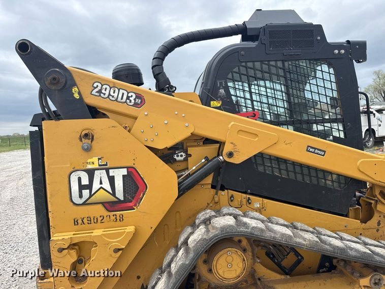 image for item DM5690 2020 Caterpillar 299D3 XE tracked skid steer loader