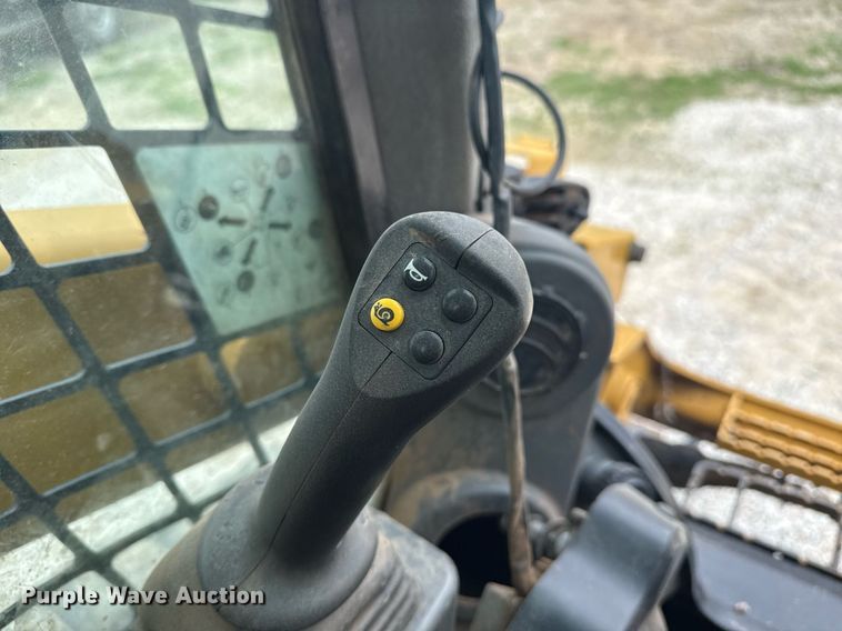 image for item DM5690 2020 Caterpillar 299D3 XE tracked skid steer loader