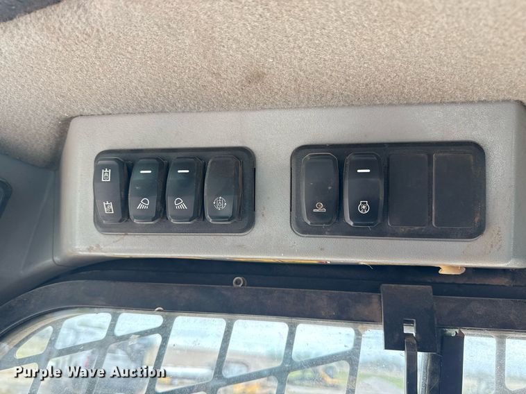 image for item DM5690 2020 Caterpillar 299D3 XE tracked skid steer loader