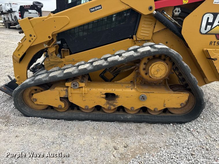 image for item DM5690 2020 Caterpillar 299D3 XE tracked skid steer loader