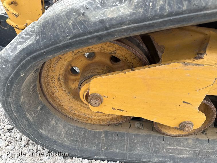 image for item DM5690 2020 Caterpillar 299D3 XE tracked skid steer loader