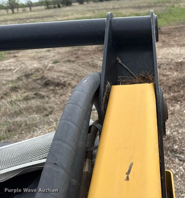 image for item DM5695 2021 Caterpillar 299D3 XE tracked skid steer loader