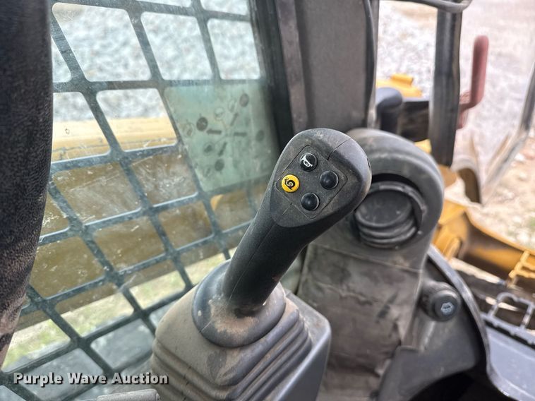 image for item DM5695 2021 Caterpillar 299D3 XE tracked skid steer loader