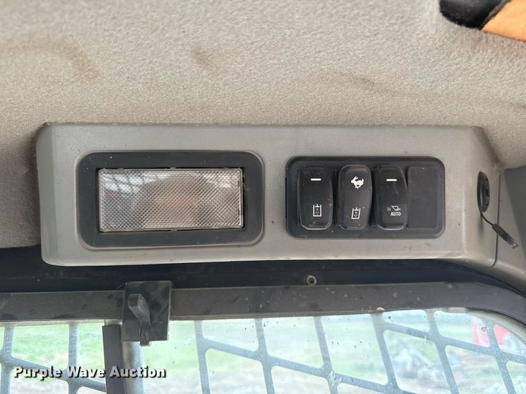 image for item DM5695 2021 Caterpillar 299D3 XE tracked skid steer loader