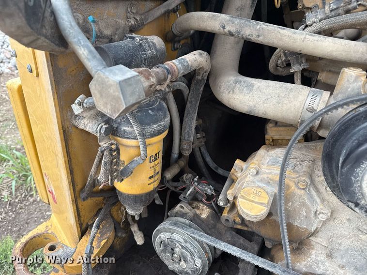 image for item DM5695 2021 Caterpillar 299D3 XE tracked skid steer loader