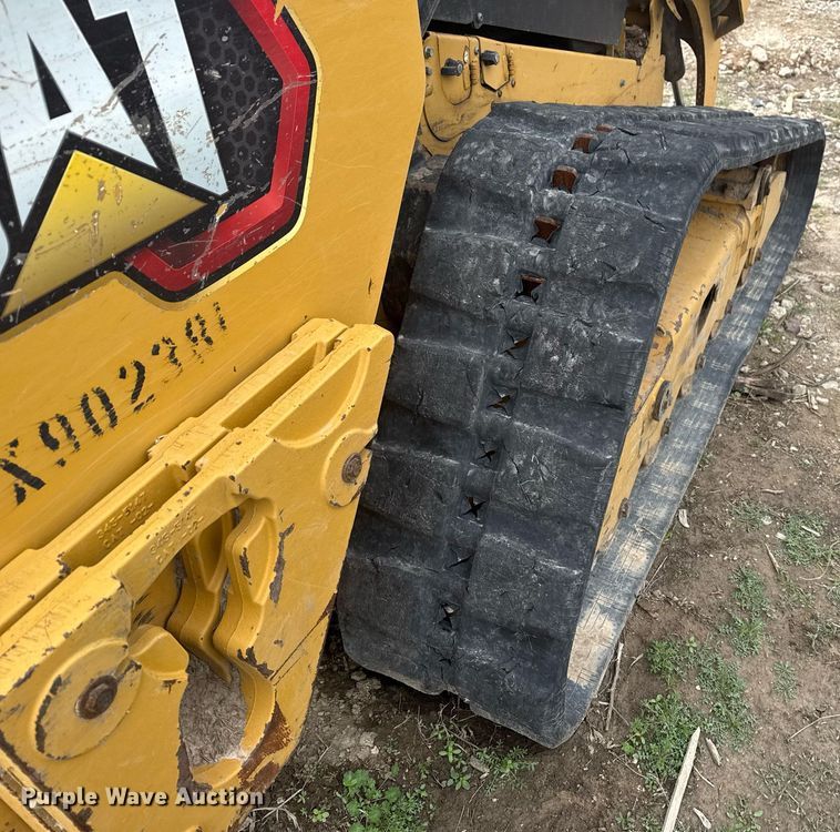 image for item DM5695 2021 Caterpillar 299D3 XE tracked skid steer loader