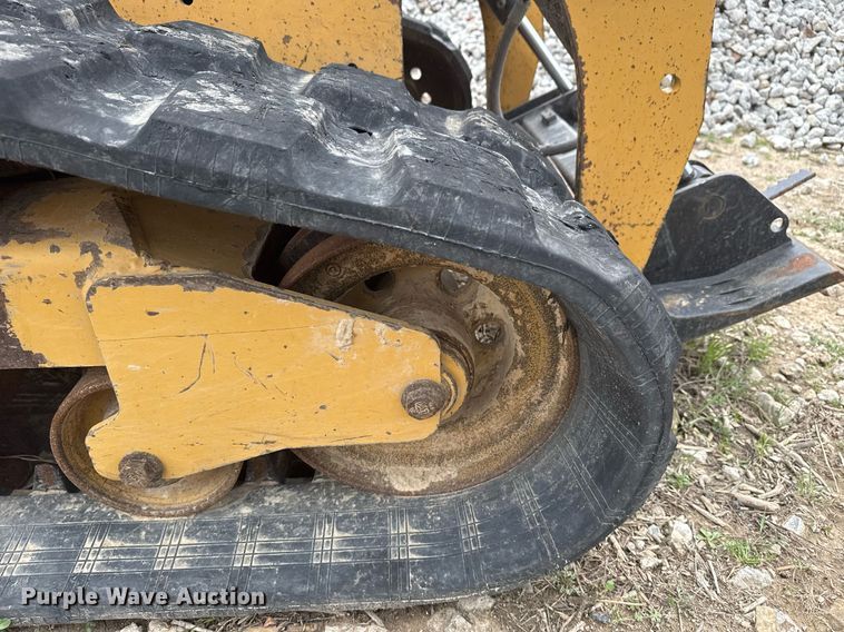 image for item DM5695 2021 Caterpillar 299D3 XE tracked skid steer loader