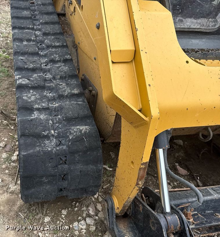image for item DM5695 2021 Caterpillar 299D3 XE tracked skid steer loader