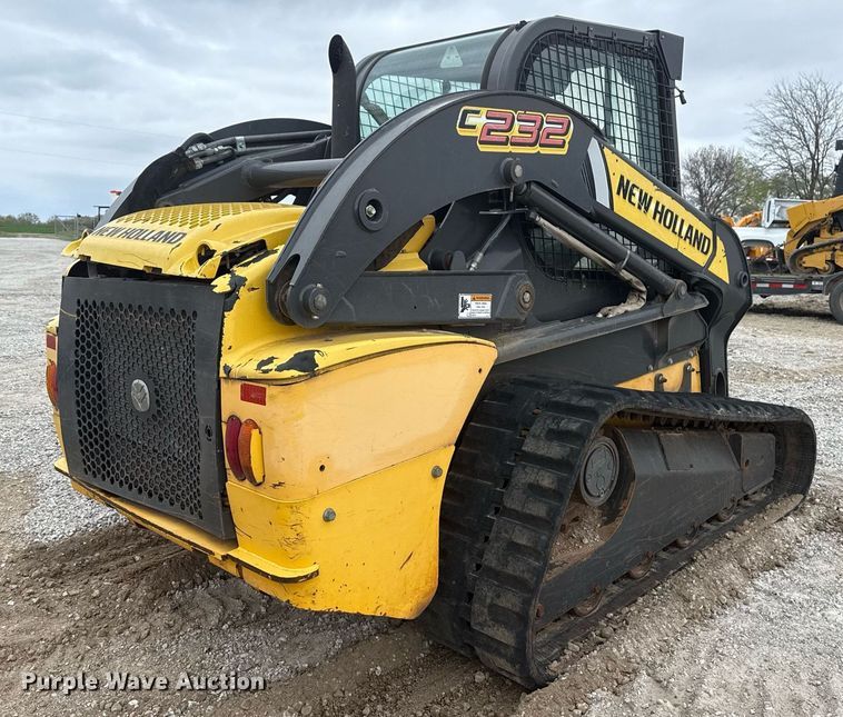 image for item DM5696 2012 New Holland C232 tracked skid steer loader