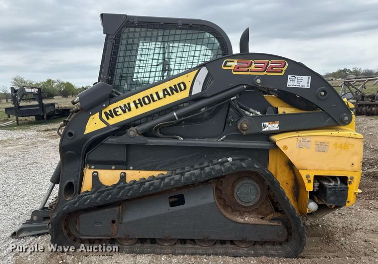 image for item DM5696 2012 New Holland C232 tracked skid steer loader