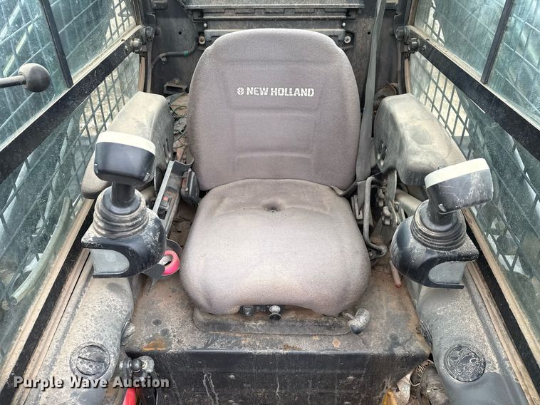 image for item DM5696 2012 New Holland C232 tracked skid steer loader