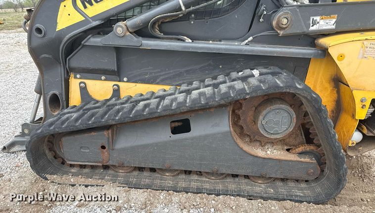 image for item DM5696 2012 New Holland C232 tracked skid steer loader