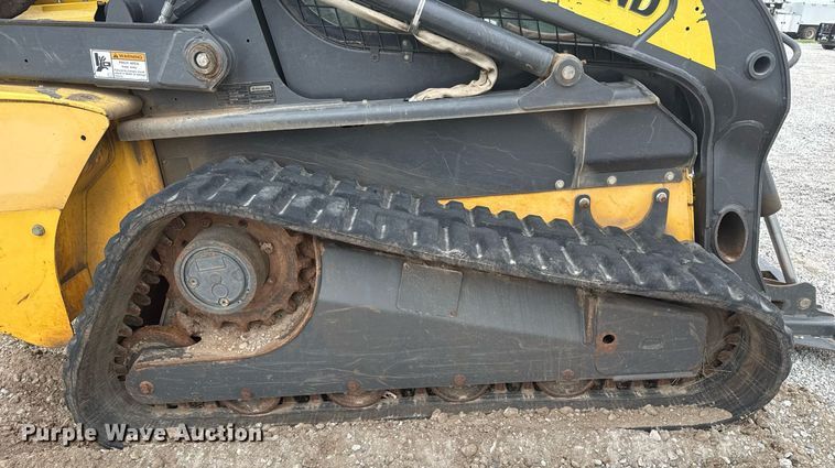 image for item DM5696 2012 New Holland C232 tracked skid steer loader