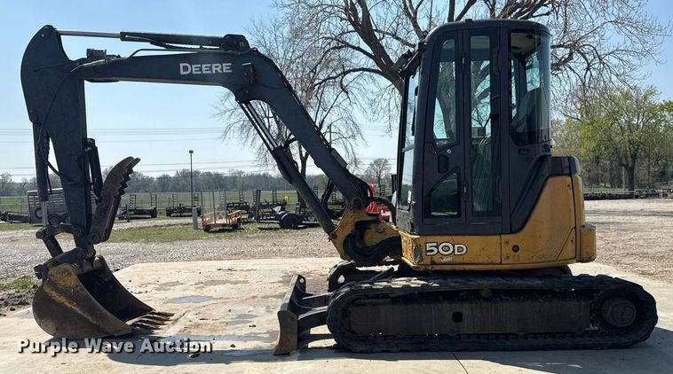 image for item DM5702 2010 John Deere 50D mini excavator