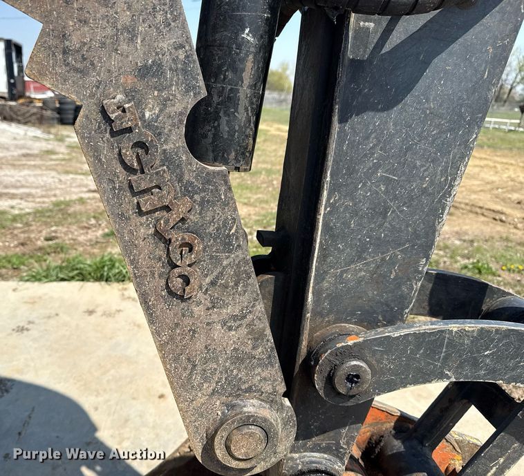 image for item DM5702 2010 John Deere 50D mini excavator