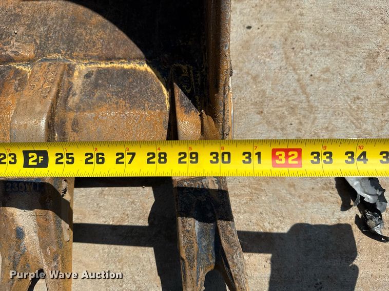 image for item DM5702 2010 John Deere 50D mini excavator