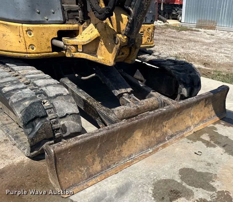 image for item DM5702 2010 John Deere 50D mini excavator