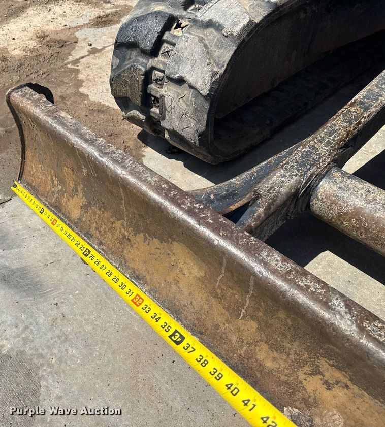 image for item DM5702 2010 John Deere 50D mini excavator