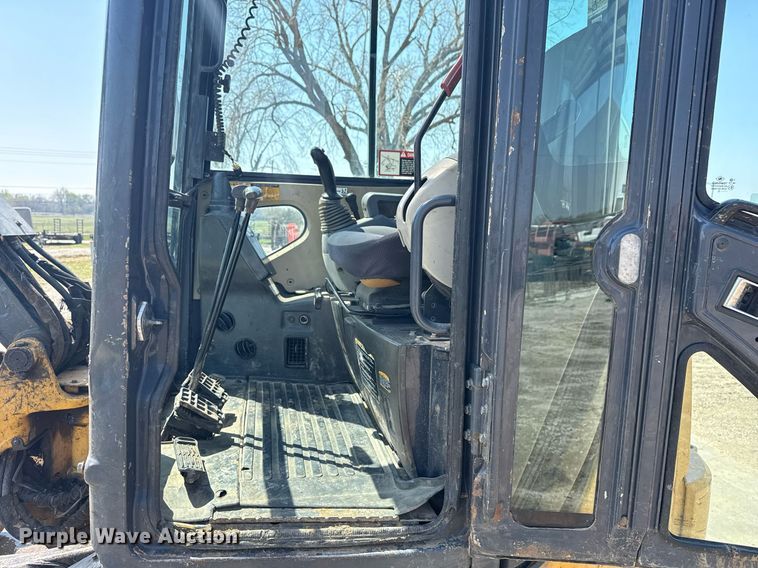 image for item DM5702 2010 John Deere 50D mini excavator