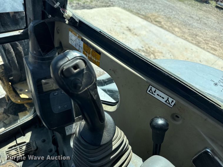 image for item DM5702 2010 John Deere 50D mini excavator