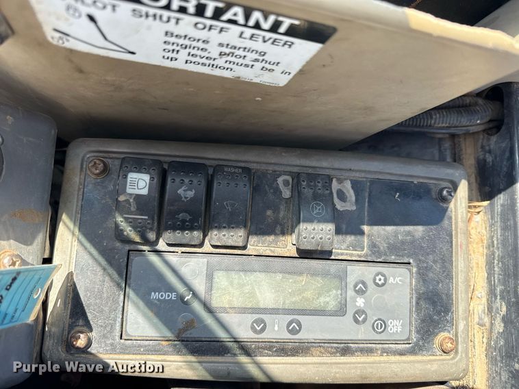 image for item DM5702 2010 John Deere 50D mini excavator