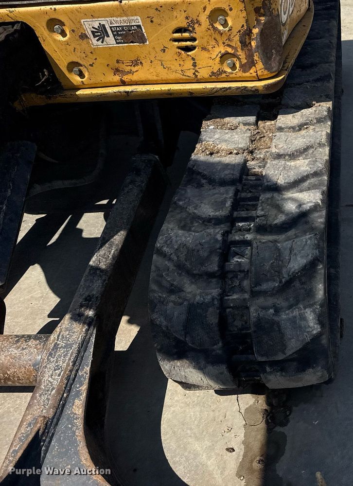 image for item DM5702 2010 John Deere 50D mini excavator