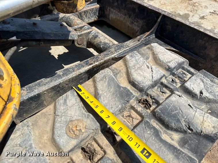 image for item DM5702 2010 John Deere 50D mini excavator