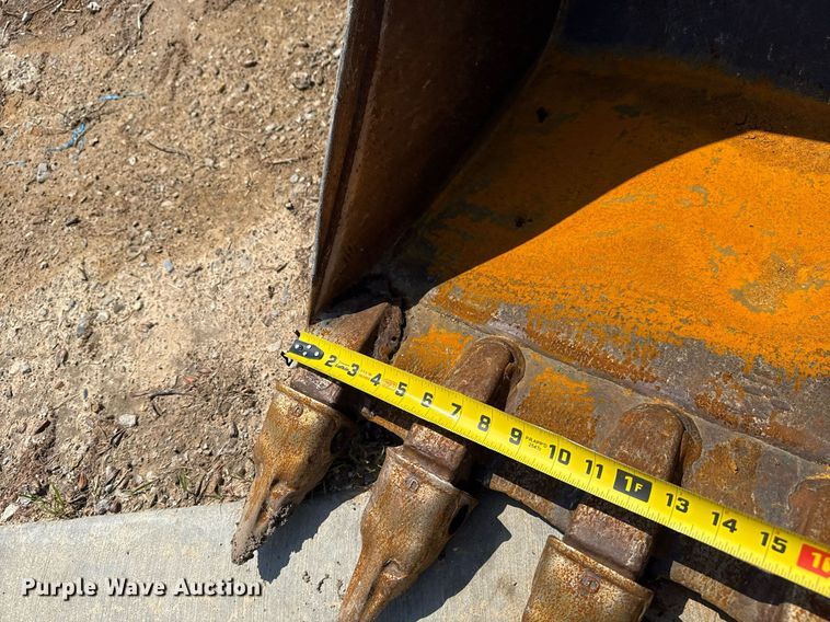 image for item DM5702 2010 John Deere 50D mini excavator