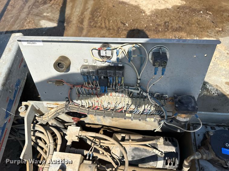 image for item DM5703 2007 Skyjack SJIII 3219 scissor lift