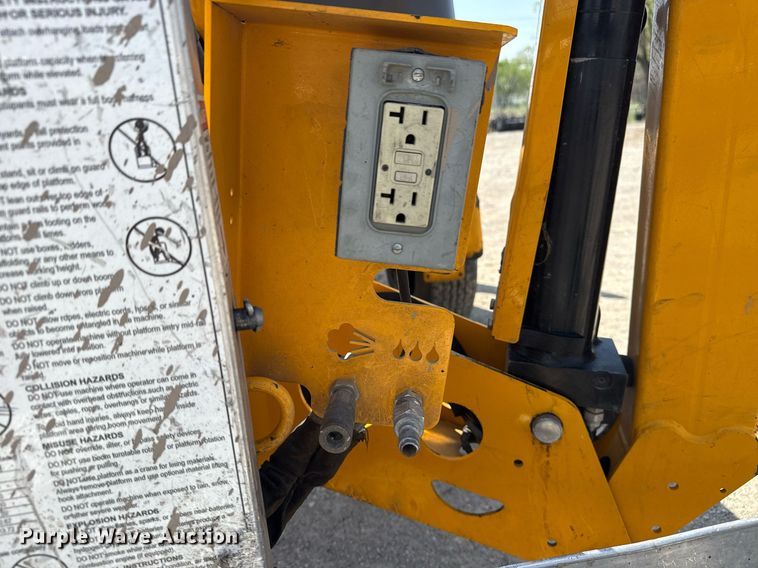 image for item DM5709 2018 Haulotte 4527A boom lift